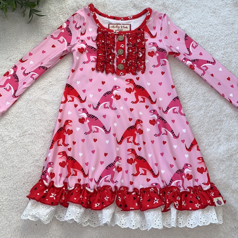 NWT Cheeky Plum Loungewear Gown Red Heart Dinosaurs 12-18M